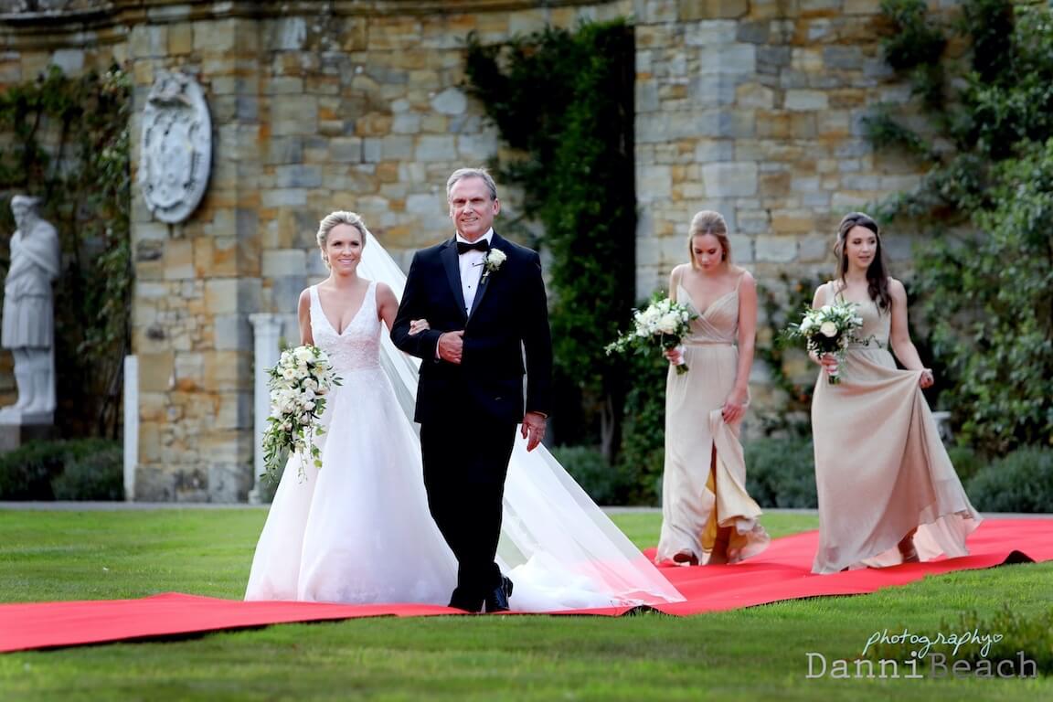 Red carpet bride arrival at Kent Hever Castle