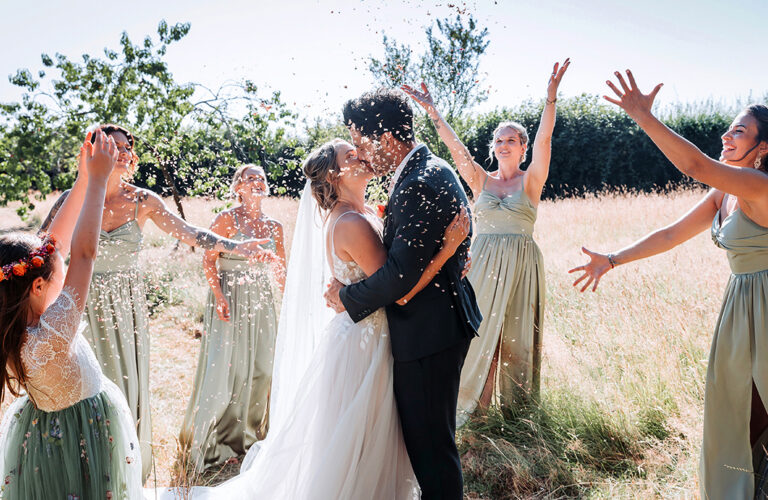 hendall manor barns wedding photographer